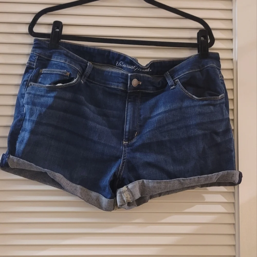 Universal Thread- (Plus-Size) Denim Distressed Shorts With Pockets